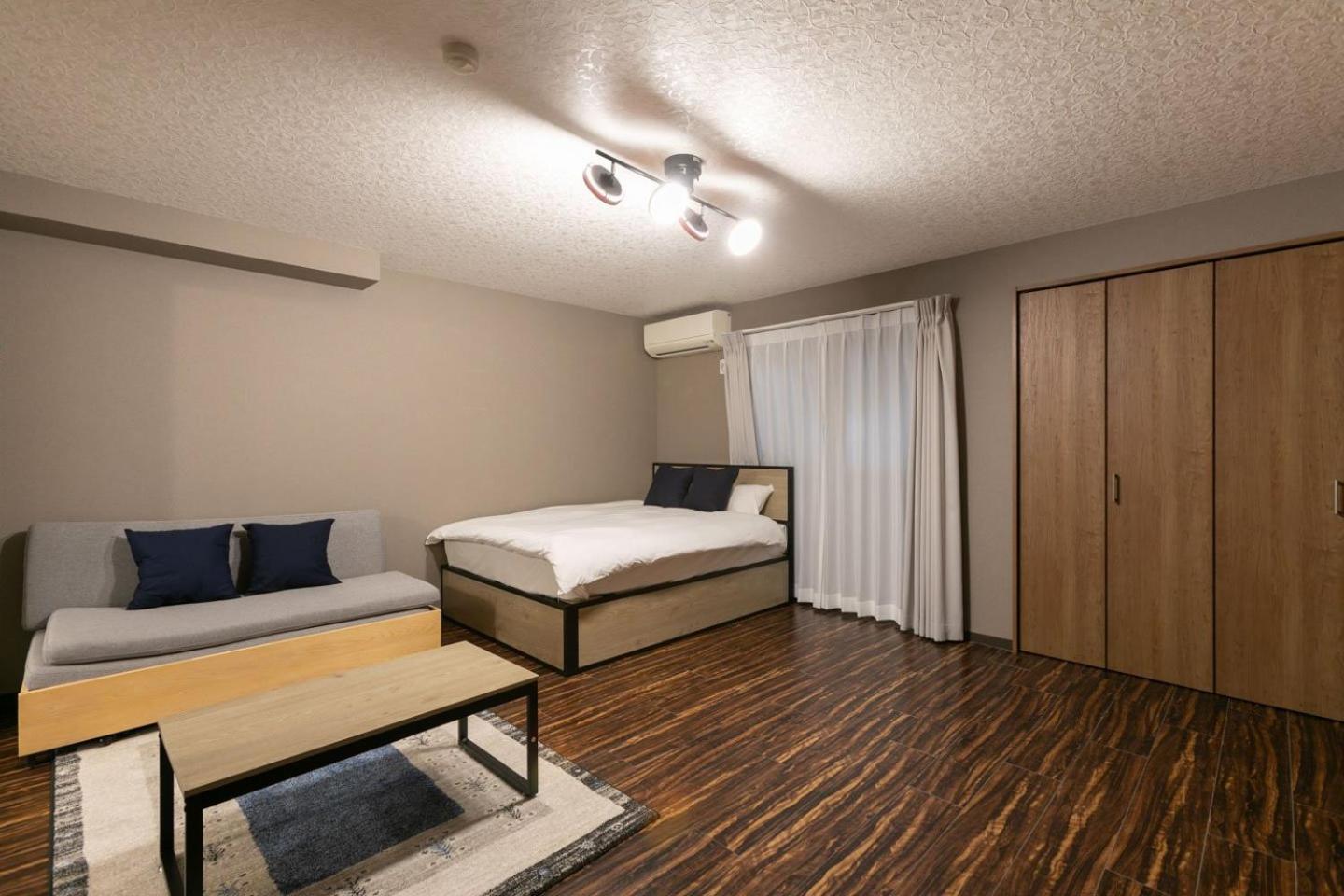 House Sinkan アパート 大阪市