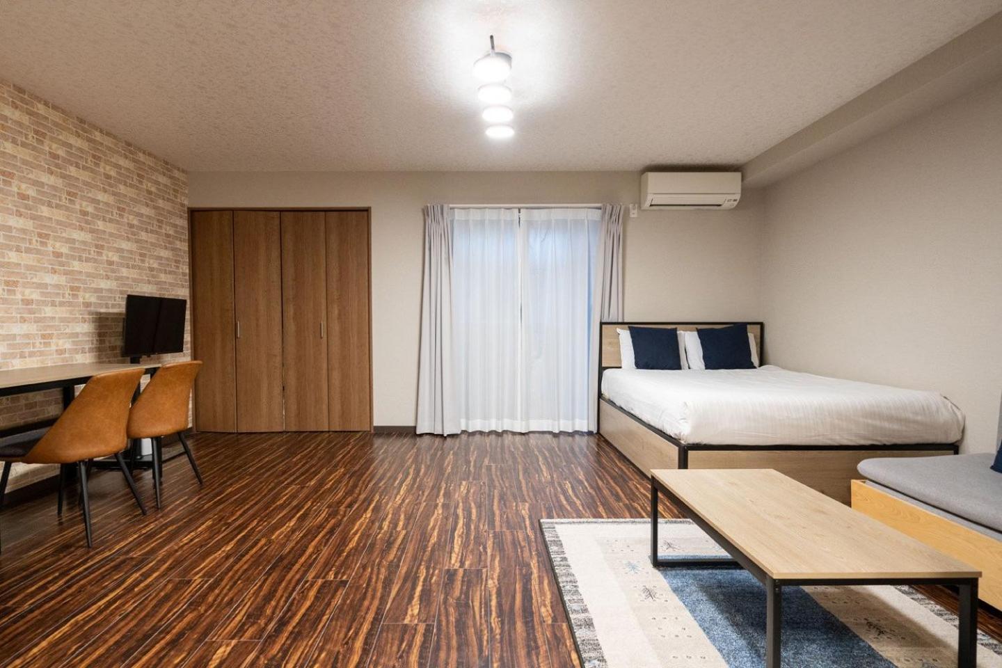 House Sinkan Apartment Ōsaka
